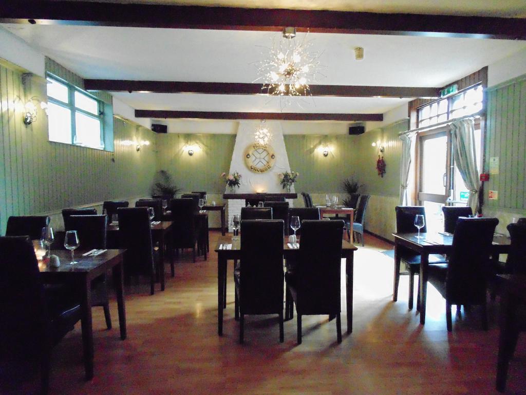 Cedar Inn Édimbourg Extérieur photo