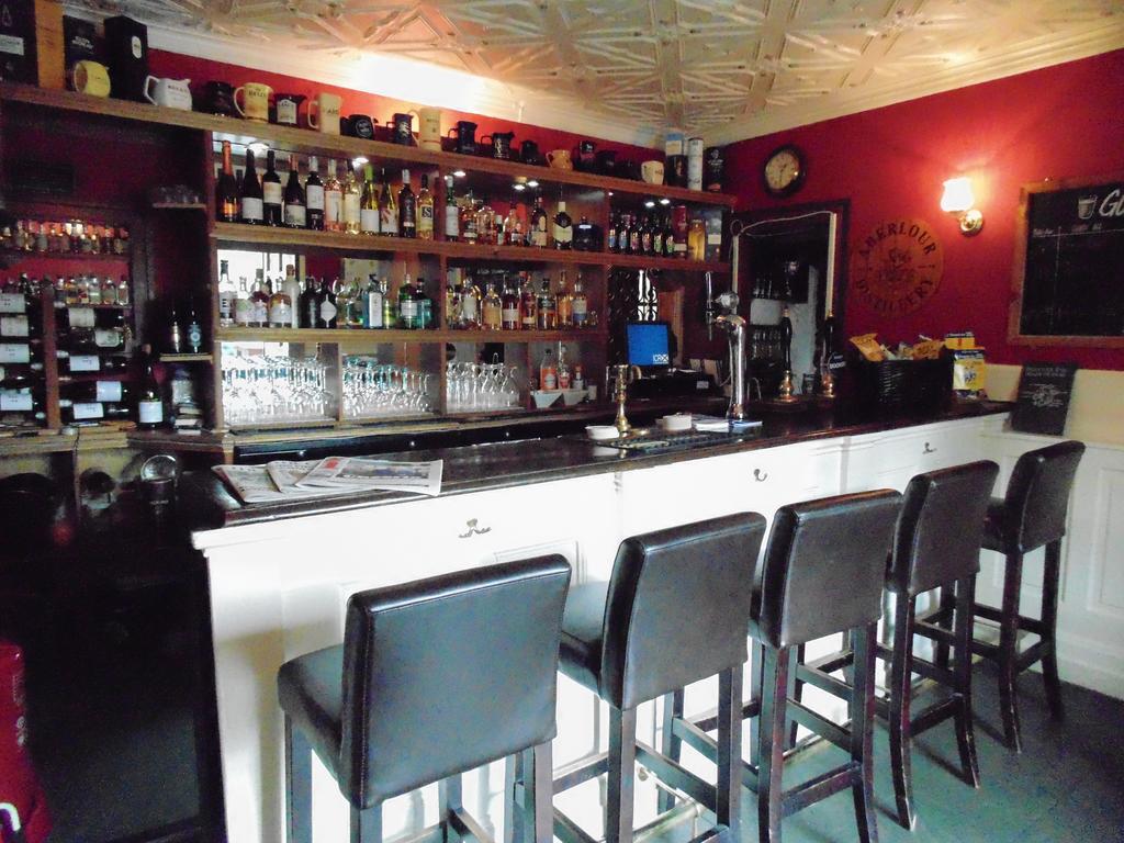 Cedar Inn Édimbourg Extérieur photo