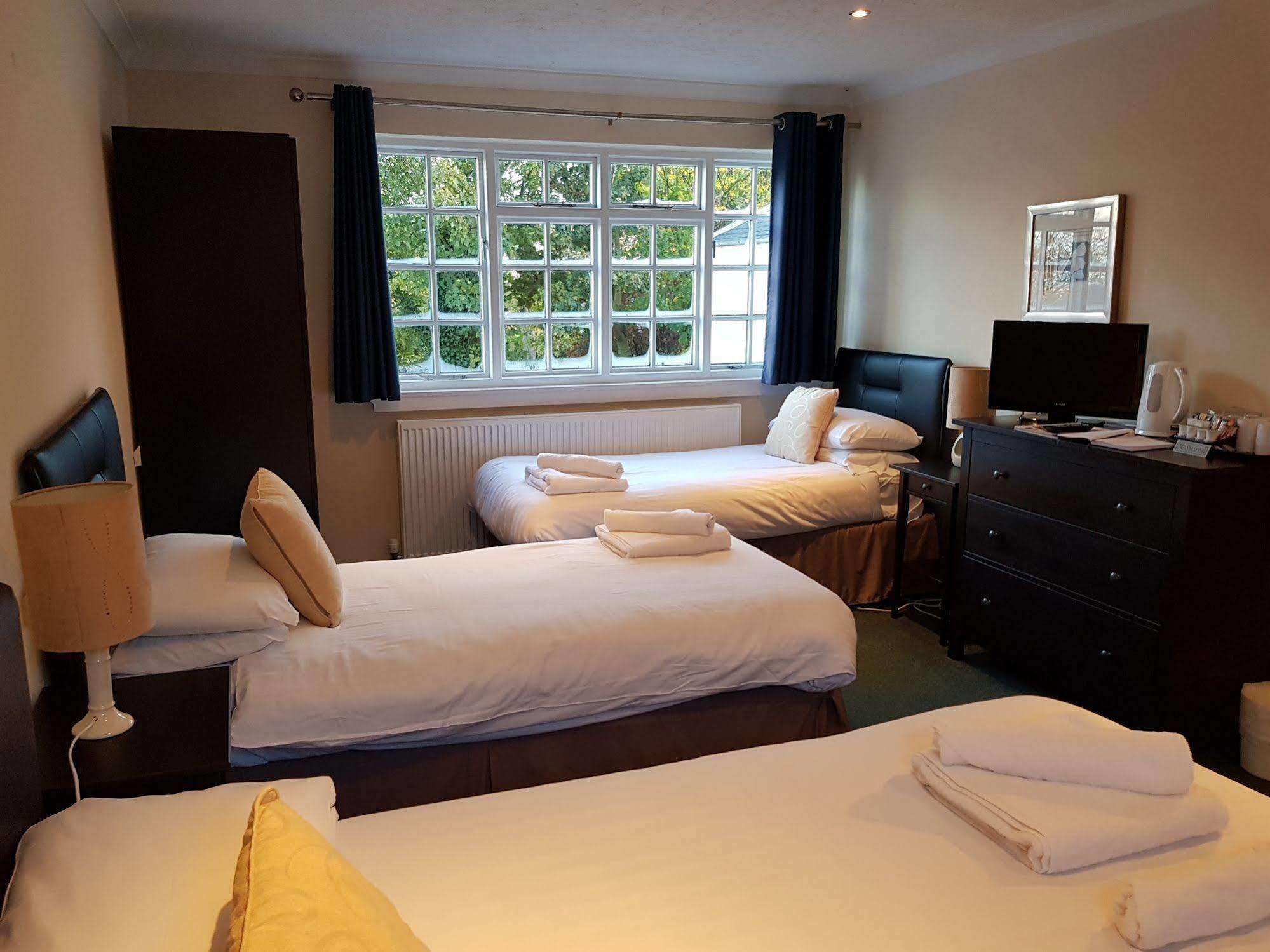 Cedar Inn Édimbourg Extérieur photo